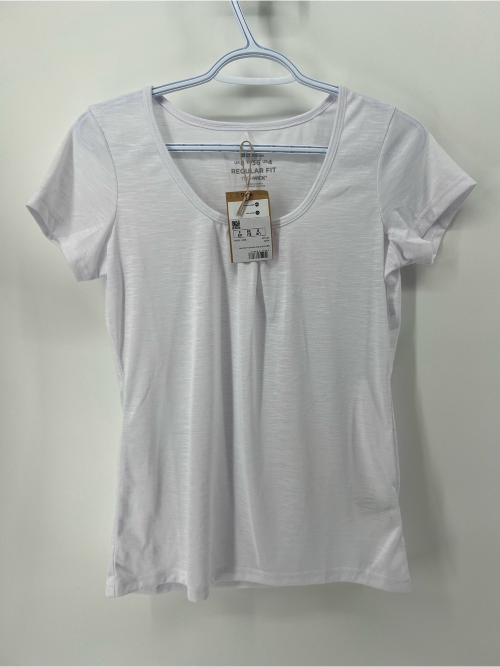 Mountain Warehouse Women’s Size 4 White TechWick Agra Quick Dry Short Sleeve Tee